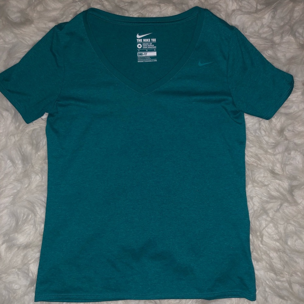 Nike Tee